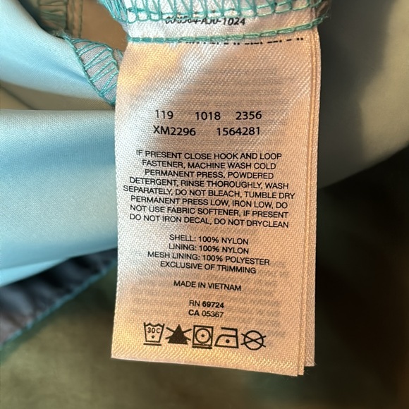 Columbia Windbreaker Light Jacket W Hood & Zipper Pockets Good Used Condition - Picture 5 of 7